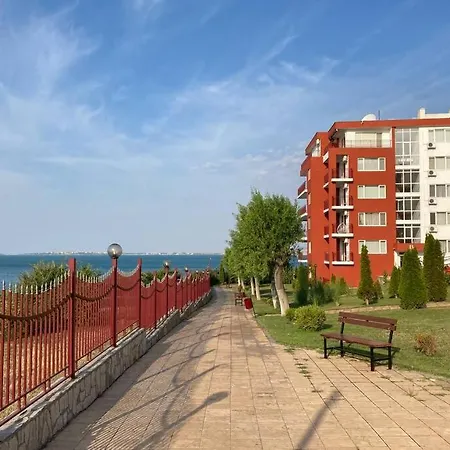 Marina View * سفيتي فلاس